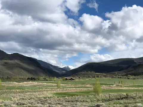 239 Gray Rock Dr, Eagle, CO 81631 photo 2