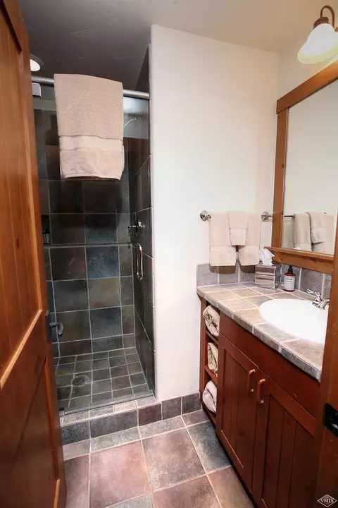 404 Cresta Rd, Edwards, CO 81632 photo 18