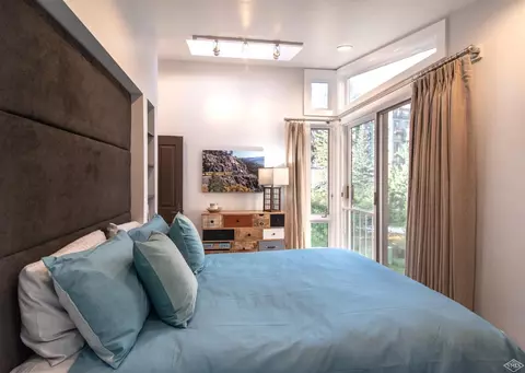 83 Willow Pl #1, Vail, CO 81657 photo 3
