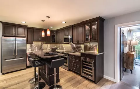 83 Willow Pl #1, Vail, CO 81657 photo 2
