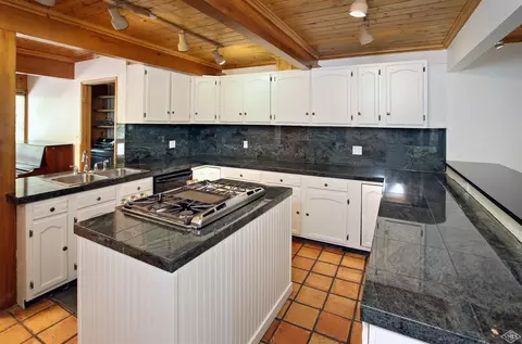 3115 Booth Falls Ct #B, Vail, CO 81657 photo 9