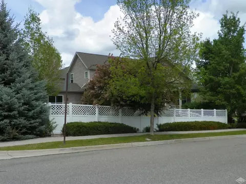 934 Sylvan Lake Rd, Eagle, CO 81631 photo 2