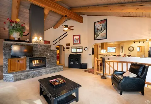 1475 Lions Ridge Loop #W, Vail, CO 81657 photo 3