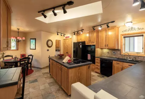 1475 Lions Ridge Loop #W, Vail, CO 81657 photo 5