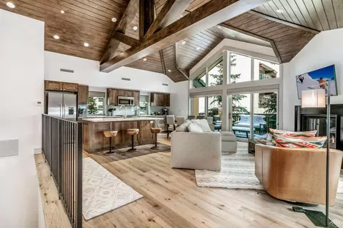 680 Lionshead Pl #500, Vail, CO 81657 photo 1