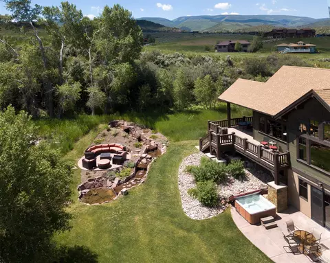 229 Thresher Ct, Eagle, CO 81631 photo 2