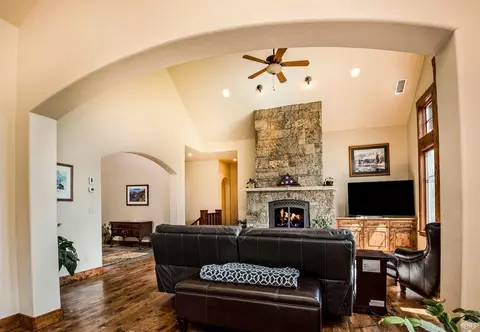 229 Thresher Ct, Eagle, CO 81631 photo 7