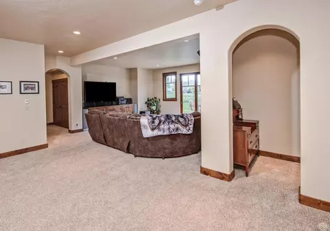 229 Thresher Ct, Eagle, CO 81631 photo 14