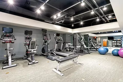 292 E Meadow Dr #674, Vail, CO 81657 photo 25