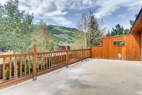 112 Riverside Ct #D, Avon, CO 81620 photo 12
