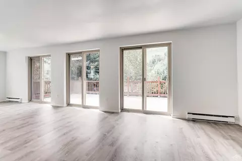 112 Riverside Ct #D, Avon, CO 81620 photo 6