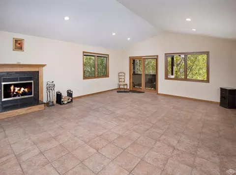 260 Singletree Rd #B, Edwards, CO 81632 photo 3