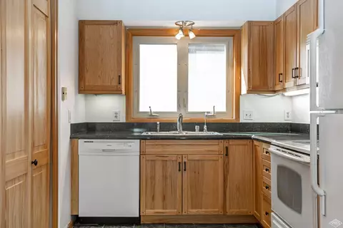 225 Eagle Dr #4A, Avon, CO 81620 photo 9