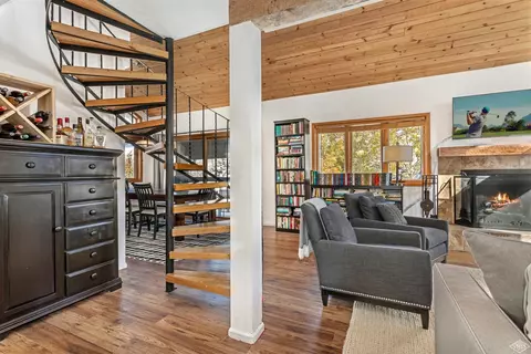 225 Eagle Dr #4A, Avon, CO 81620 photo 3