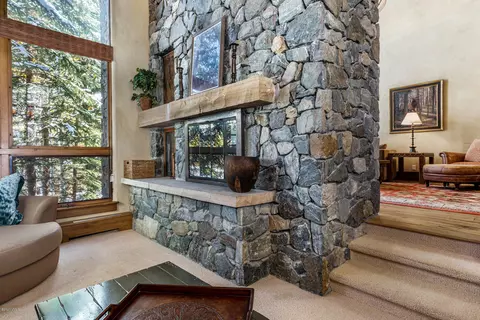 636 W Forest Road Rd #A, Vail, CO 81657 photo 14