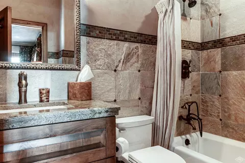 636 W Forest Road Rd #A, Vail, CO 81657 photo 41