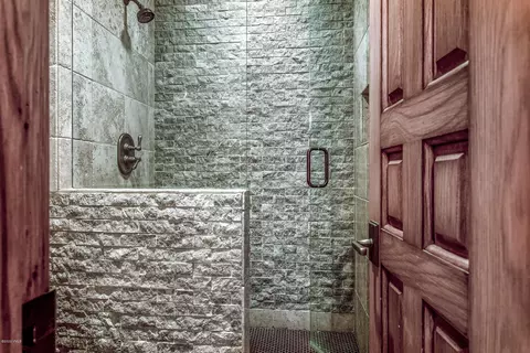 636 W Forest Road Rd #A, Vail, CO 81657 photo 36