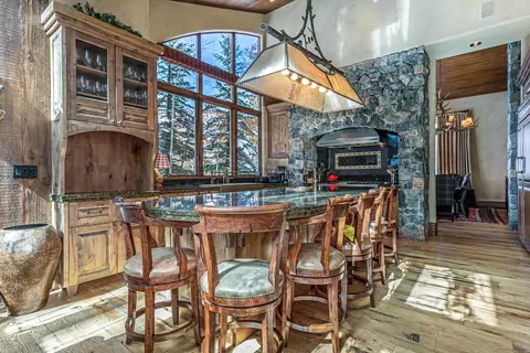 636 W Forest Road Rd #A, Vail, CO 81657 photo 24
