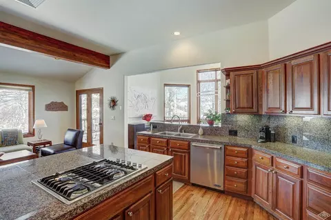 277 Saddle Ridge Loop, Edwards, CO 81632 photo 11