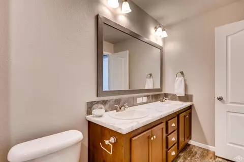 88 Bass Loop, Gypsum, CO 81637 photo 22