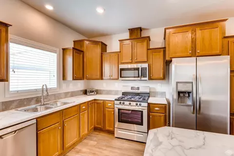 88 Bass Loop, Gypsum, CO 81637 photo 8