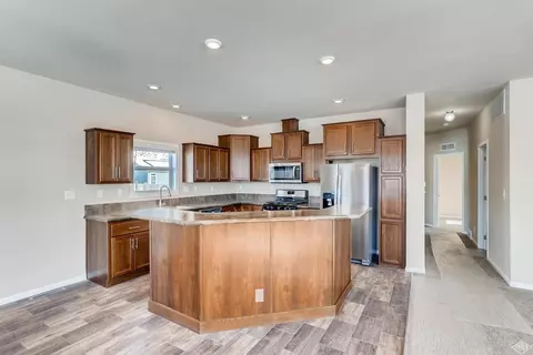 38 Bass Loop, Gypsum, CO 81637 photo 6
