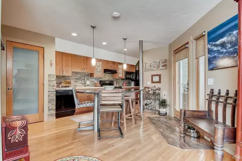 16 Eagle-vail Rd #B2, Avon, CO 81620 photo 11