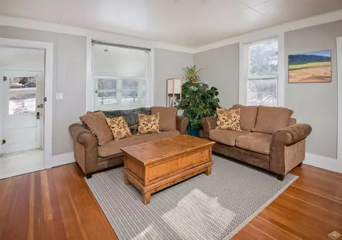 415 Broadway, Eagle, CO 81631 photo 2