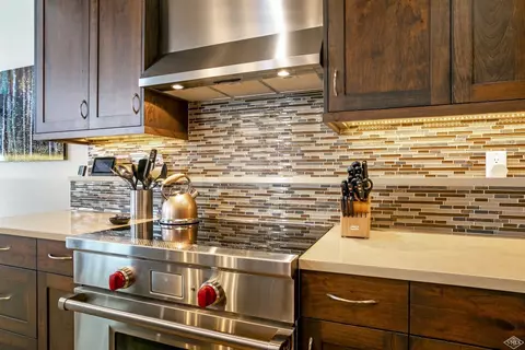 838 Eagle Drive Cir, Avon, CO 81620 photo 9