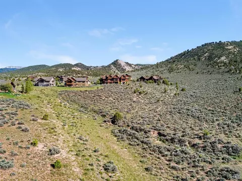 96 S Penstemon Ln, Eagle, CO 81631 photo 12