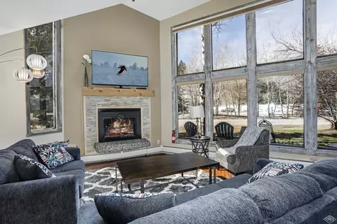 142 Eagle Dr #C 1, Avon, CO 81620 photo 1