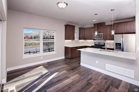 84 Field St, Eagle, CO 81631 photo 3