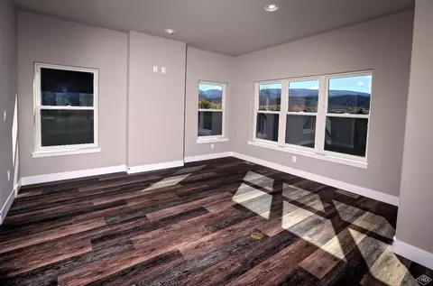 84 Field St, Eagle, CO 81631 photo 2