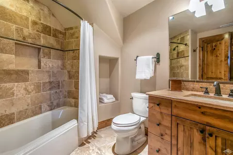 751 Singletree Rd #25, Edwards, CO 81632 photo 19