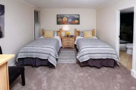 292 E Meadow Dr #442, Vail, CO 81657 photo 10