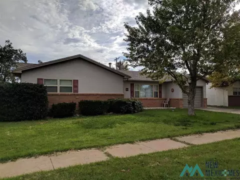 825 W W Plns, Clovis, NM 88101 photo 1