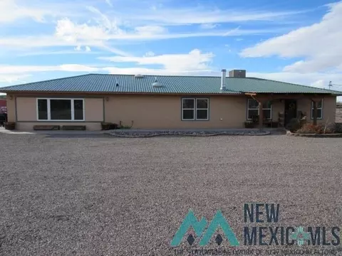 110 Palomas Cir, Williamsburg, NM 87942 photo 1