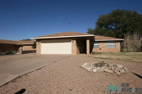 3620 Tom Watson, Clovis, NM 88101 photo 1
