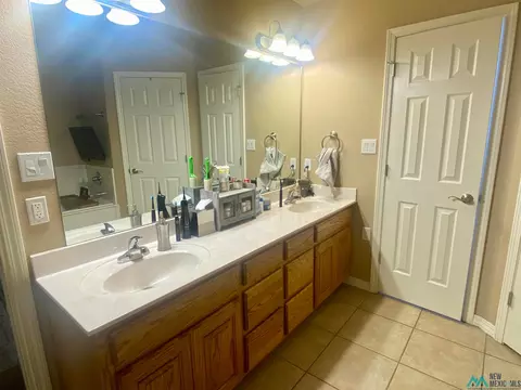 2208 Enloe, Clovis, NM 88101 photo 10