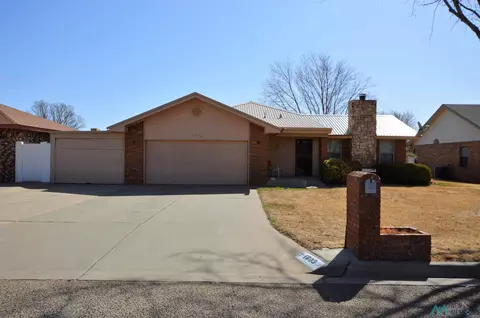 1809 Janeway, Clovis, NM 88101 photo 1