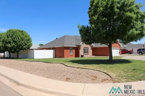 100 Falcon Ct, Clovis, NM 88101 photo 4