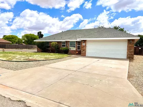 1609 Windsor, Clovis, NM 88101 photo 2