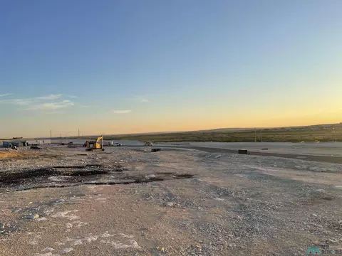 1618 Skyline Dr, Carlsbad, NM 88220