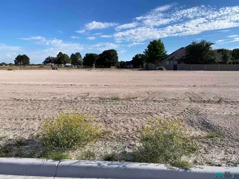 1129 W Cambridge St, Hobbs, NM 88240