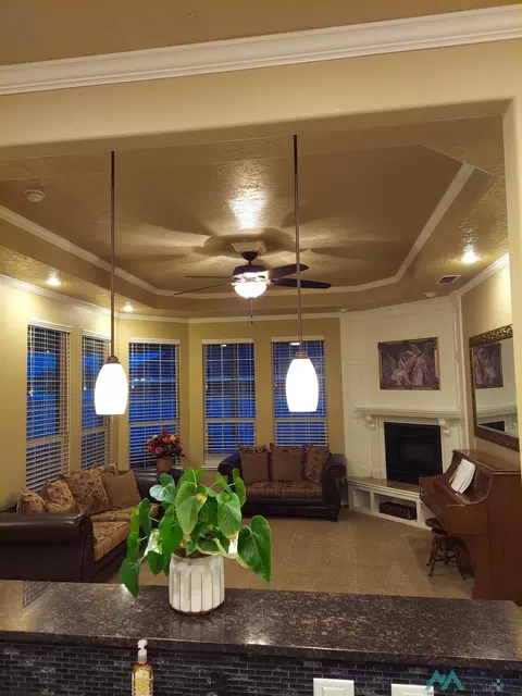 708 Providence, Clovis, NM 88101 photo 2