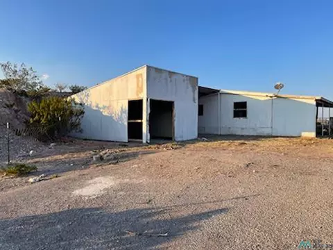 29 King Cyn, Williamsburg, NM 87942 photo 2