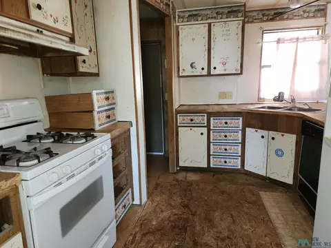 29 King Cyn, Williamsburg, NM 87942 photo 4