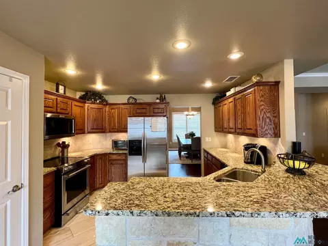 4017 Springwood Dr, Clovis, NM 88101 photo 8