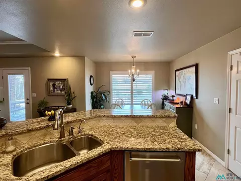 4017 Springwood Dr, Clovis, NM 88101 photo 10