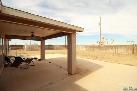 1808 W Ave S Ave, Eunice, NM 88231 photo 2